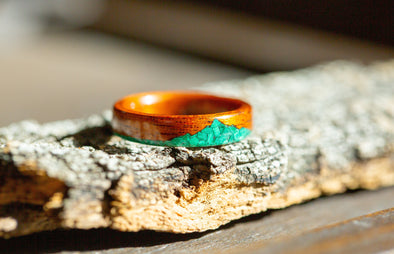 Best Woods for Bespoke Rings: Style, Strength & Meaning Compared